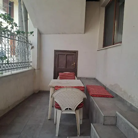 Te Raqi 2 Apartment Gjirokaster